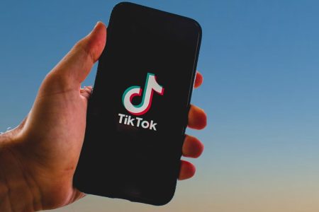 10 Creative Ways to Utilize ChatGPT on TikTok