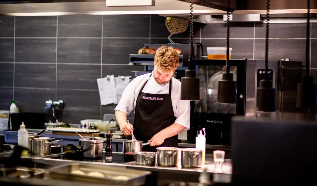 5 Ways ChatGPT Can Help Chefs Improve the Flavour of Their Dishes