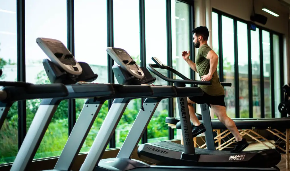 8 Ways Gym Owners Can Use ChatGPT to Get More Clients