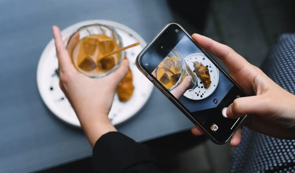 How AI is Affecting Food Bloggers